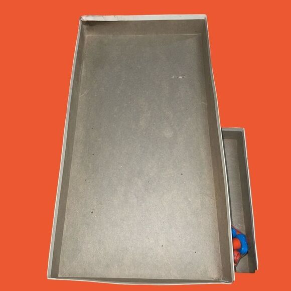 Vintage 1982 MB Leverage Board Game Don't Get Caught Off Balance - Picture 4 of 7